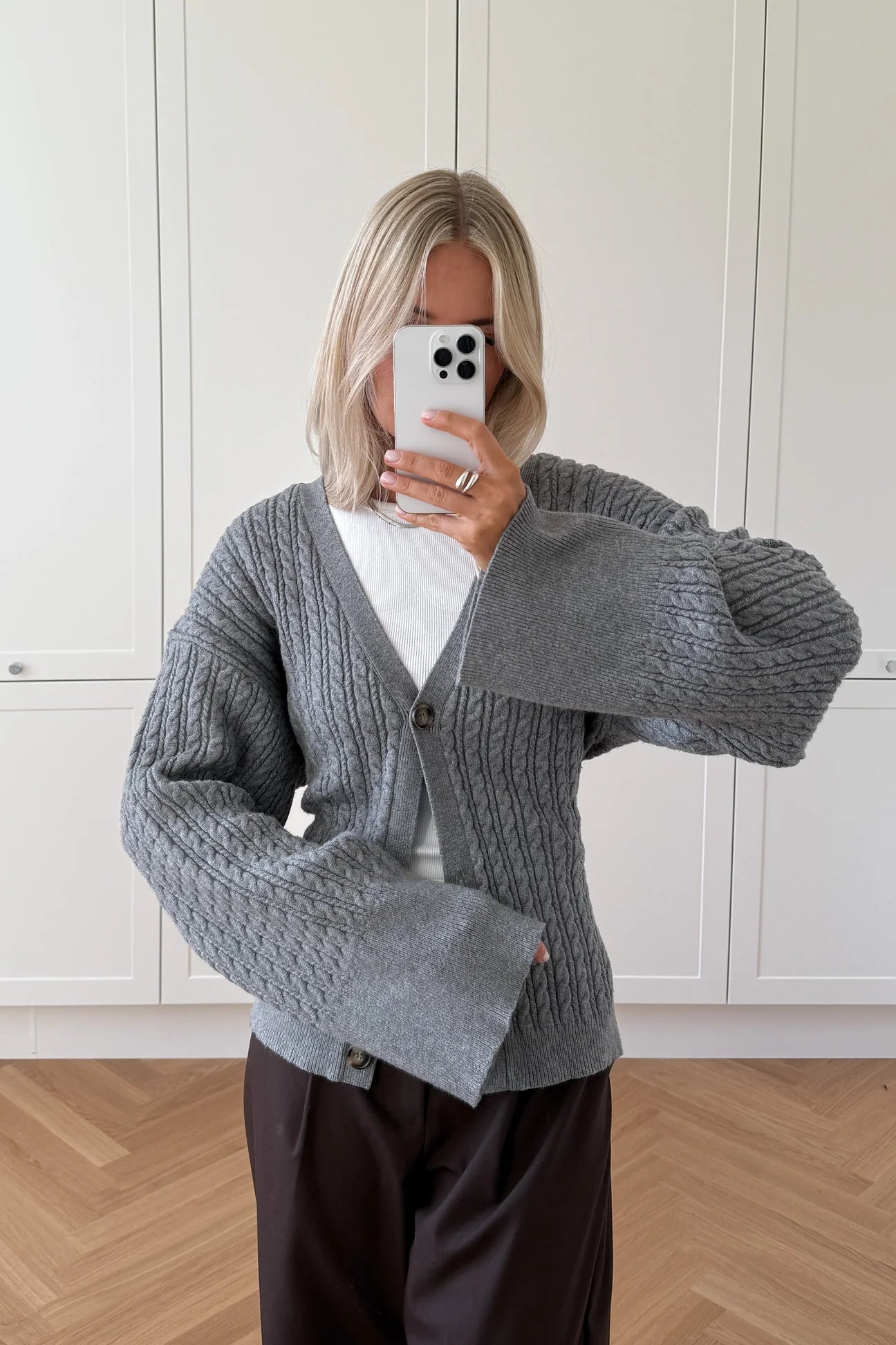 Cable-Knit Fitted Cardigan