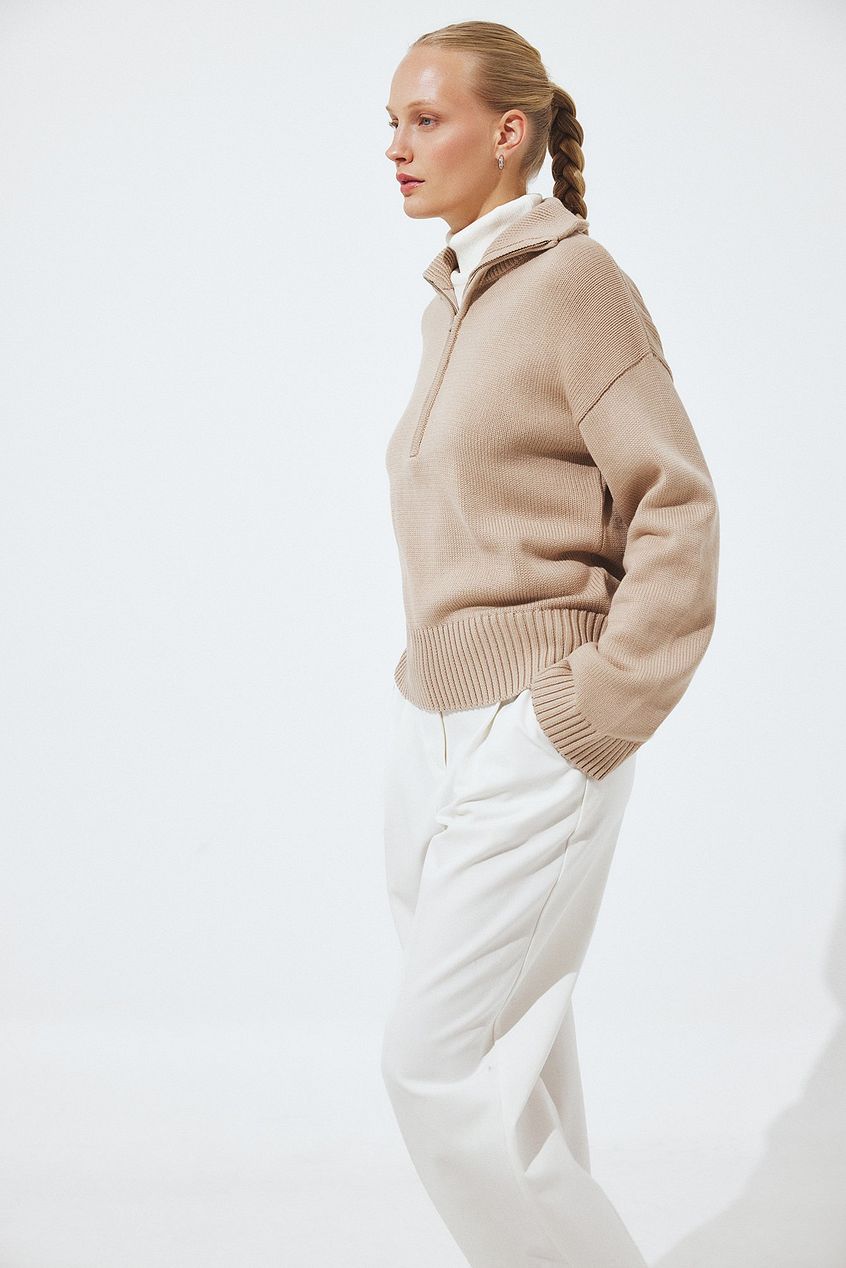 High Neck Zipped Knitted Sweater