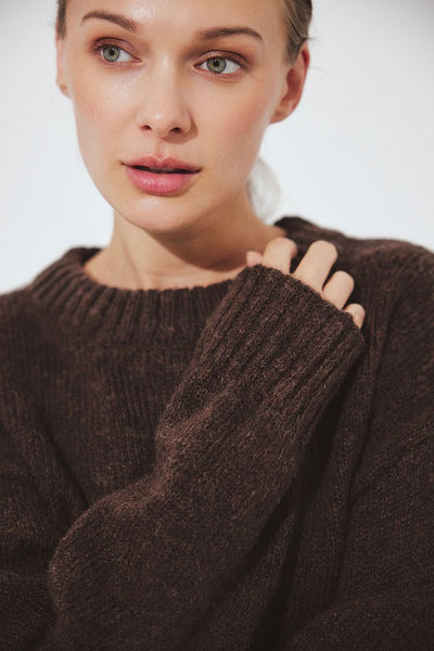 Round Neck Wool Blend Knitted Sweater