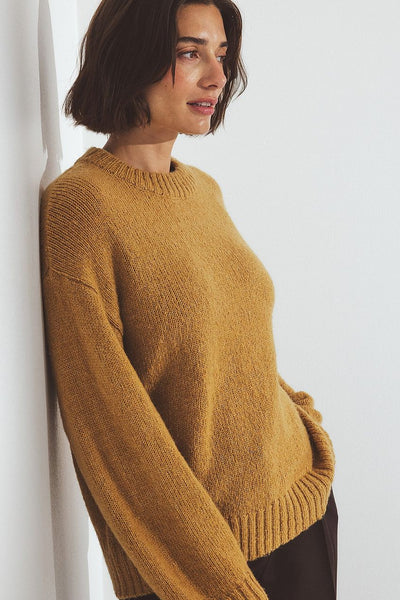 Round Neck Wool Blend Knitted Sweater