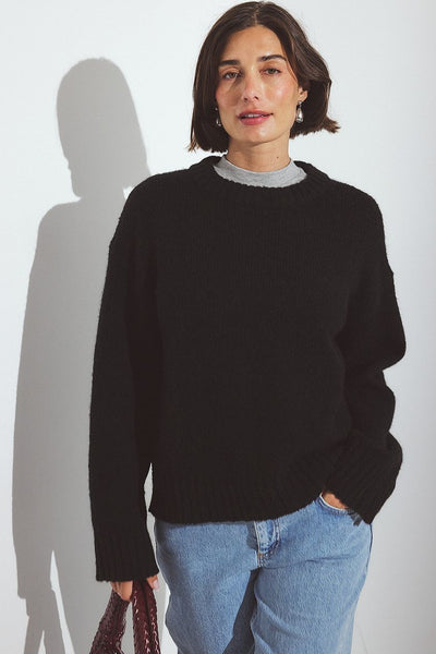 Round Neck Wool Blend Knitted Sweater
