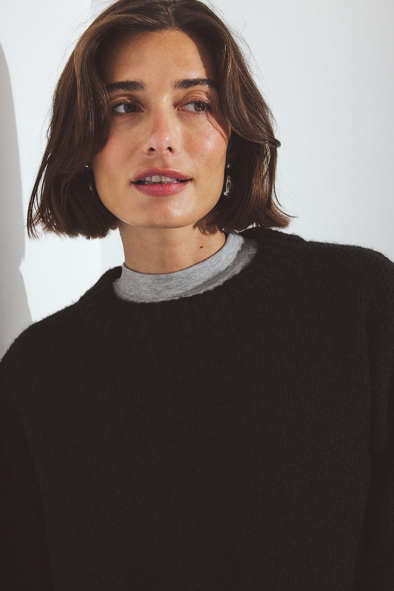 Round Neck Wool Blend Knitted Sweater