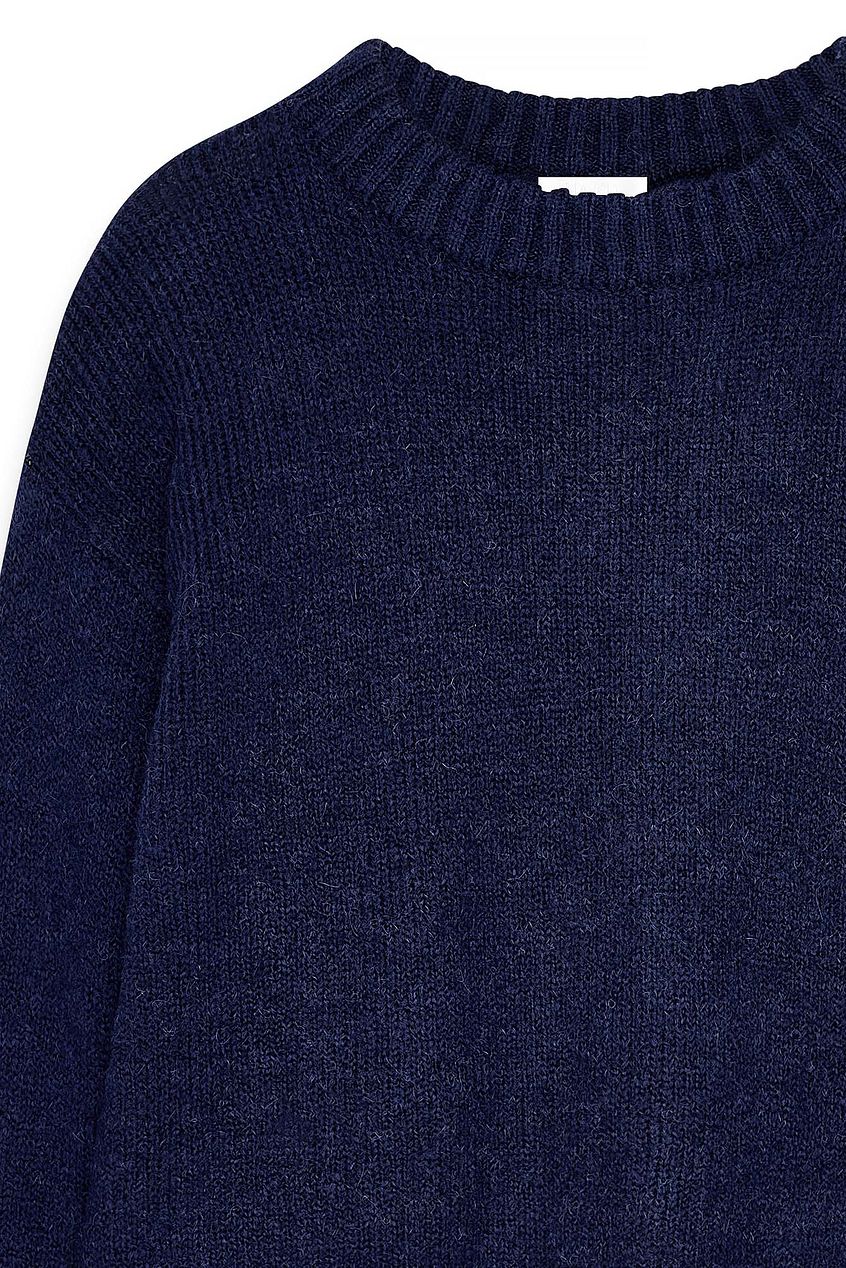 Round Neck Wool Blend Knitted Sweater