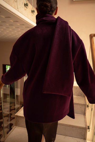 Short Scarf Detailed Coat