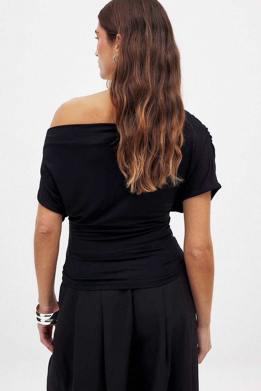 Soft Line Draped Top