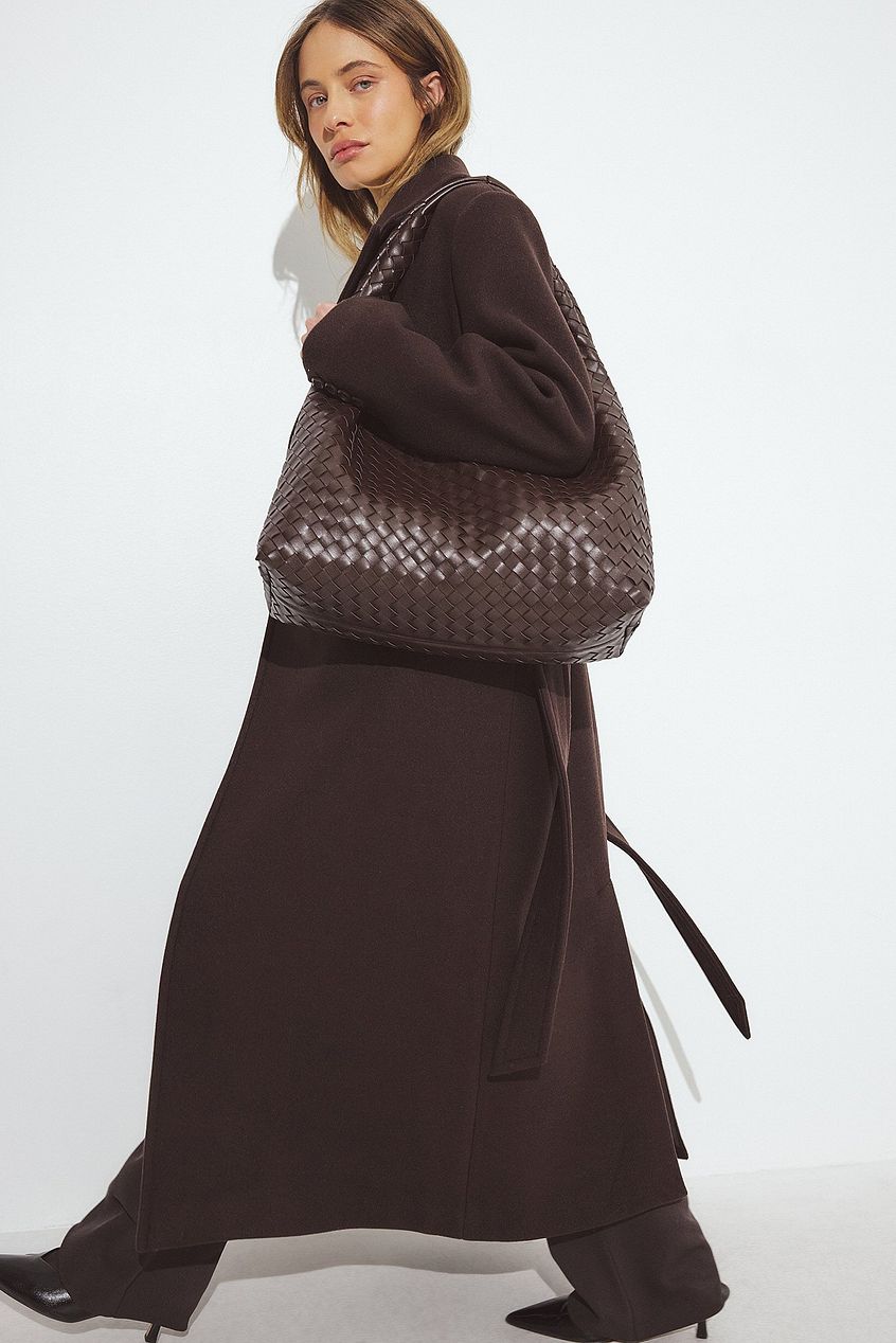 Woven Rounded Tote Bag